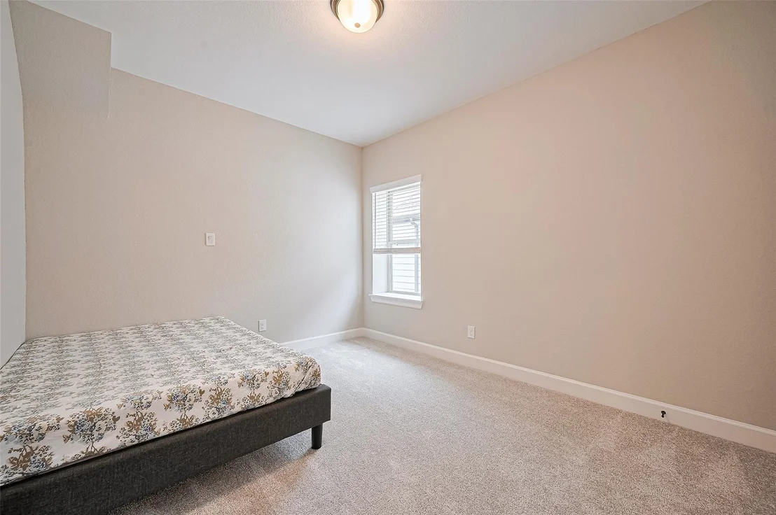 Photo of 13811 Via Toluca Trail