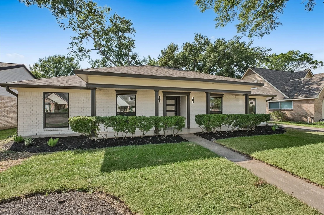 Photo of 2807 Shadowdale Drive