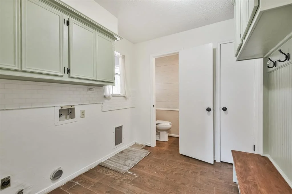 Photo of 6210 Meadowtrace Drive
