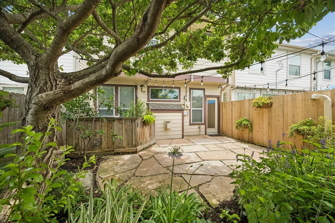 Photo of 1319 Ella Place