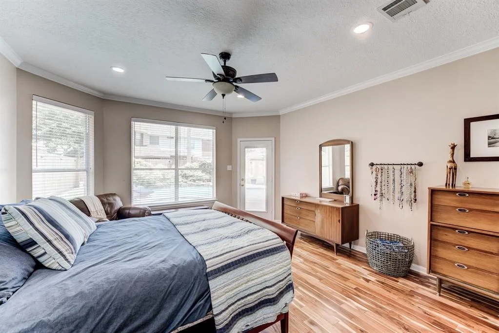 Photo of 10811 Silverado Trace Drive