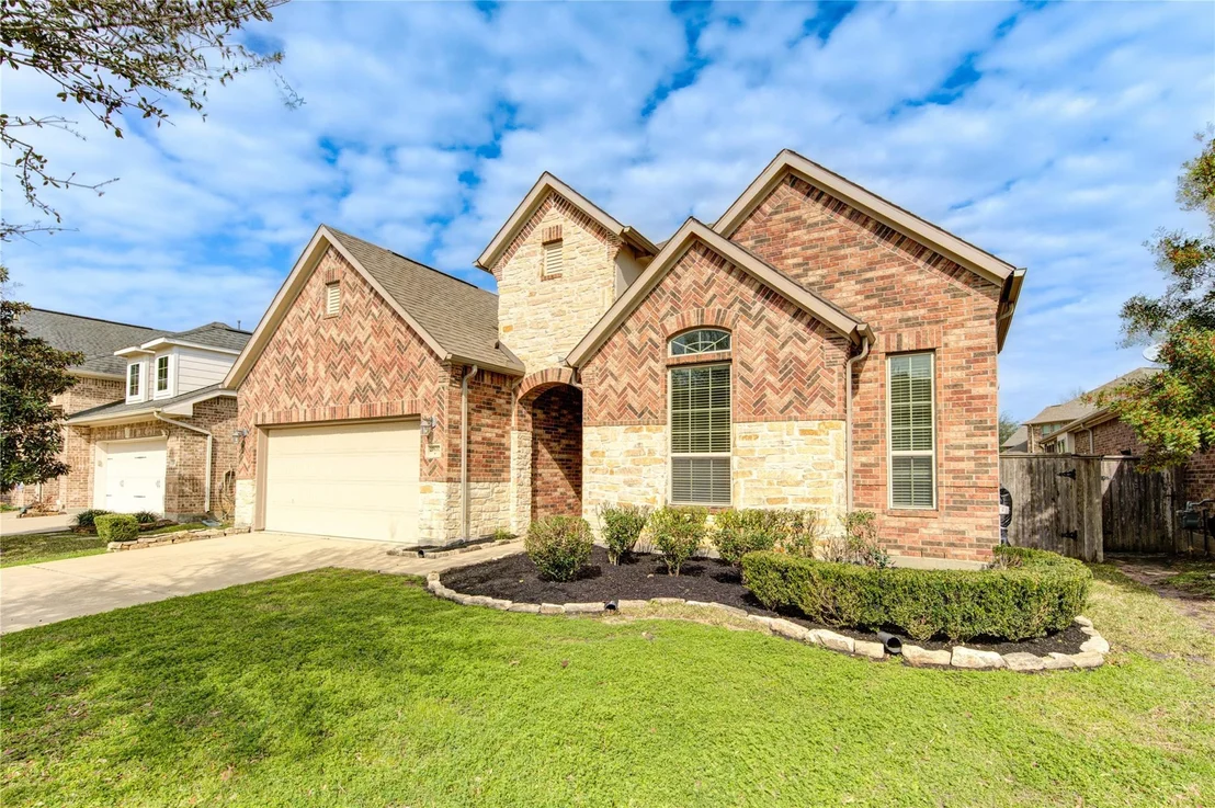 Photo of 27610 Dalton Bluff Court
