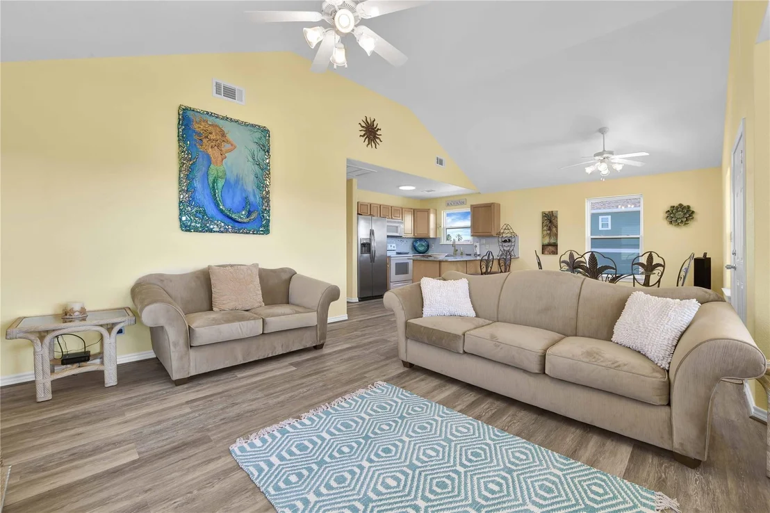 Photo of 4023 Grayson Dr