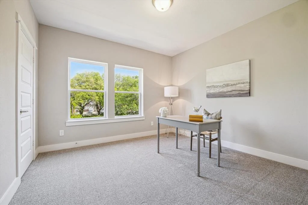Photo of 16036 Mason Run Drive