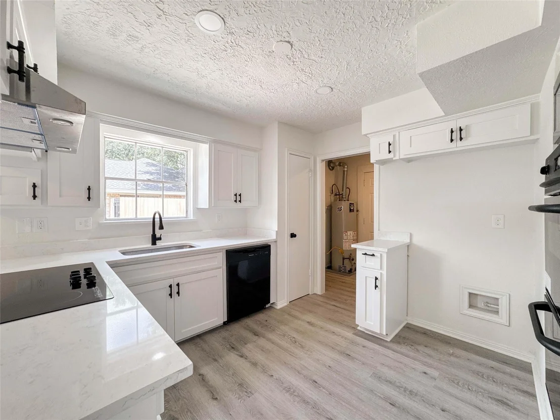 Photo of 16422 Brambling Drive