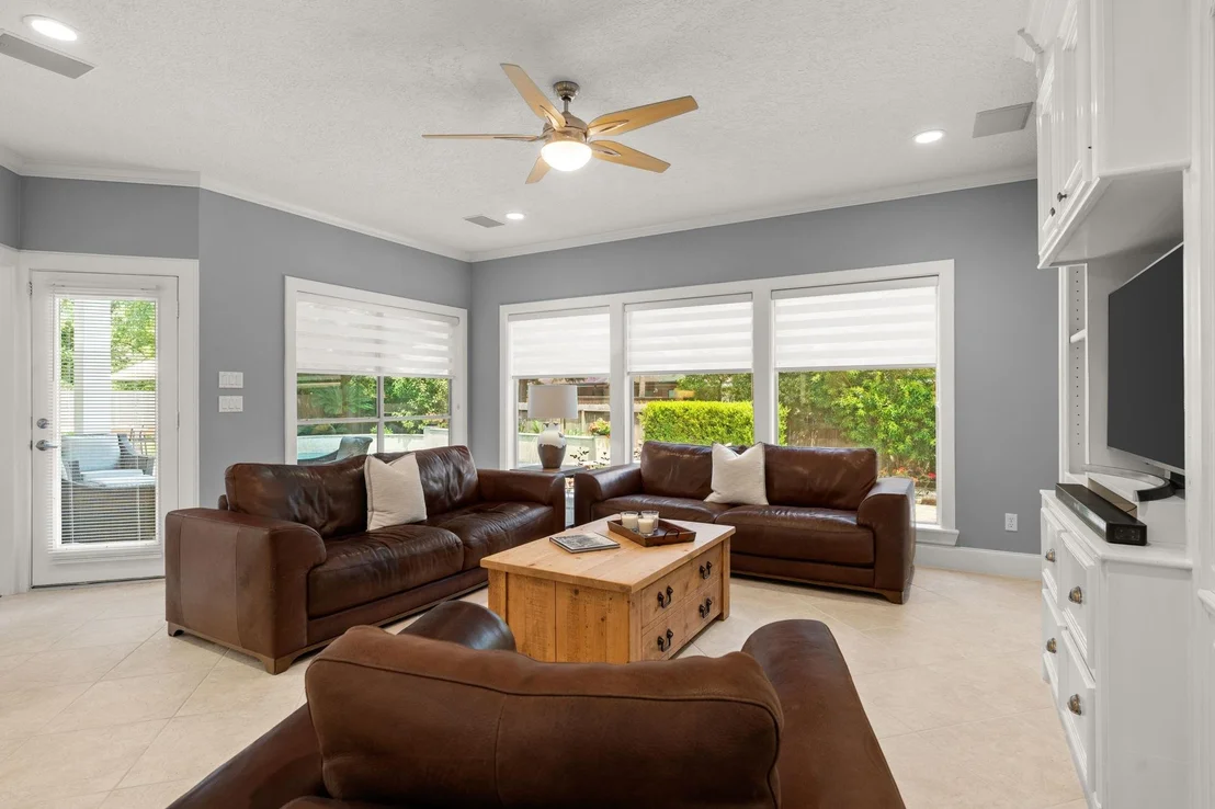 Photo of 106 Fairbranch Circle