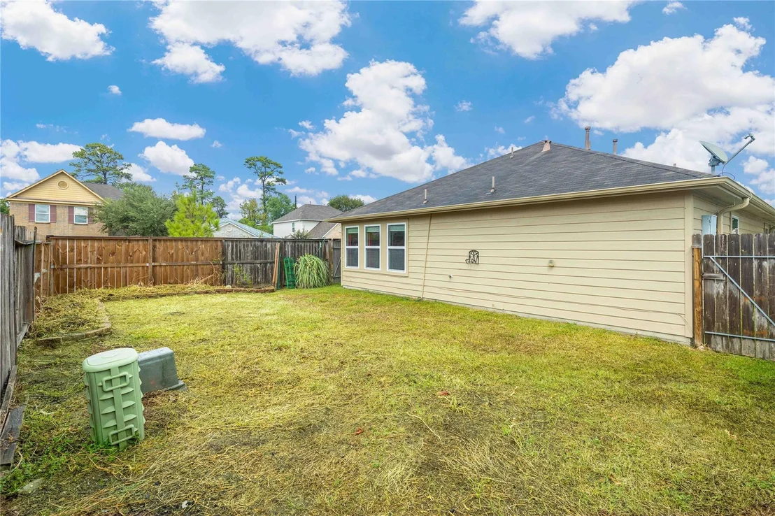Photo of 11031 Bauer Elm Street