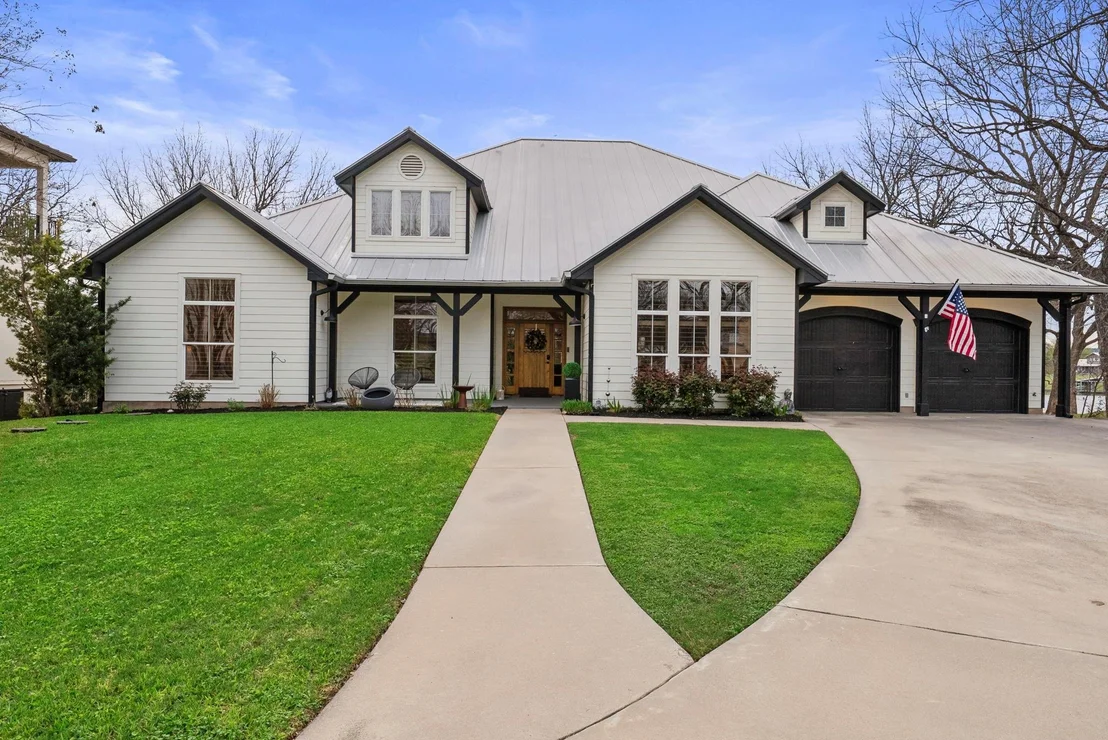 Photo of 311 River Ranch Road