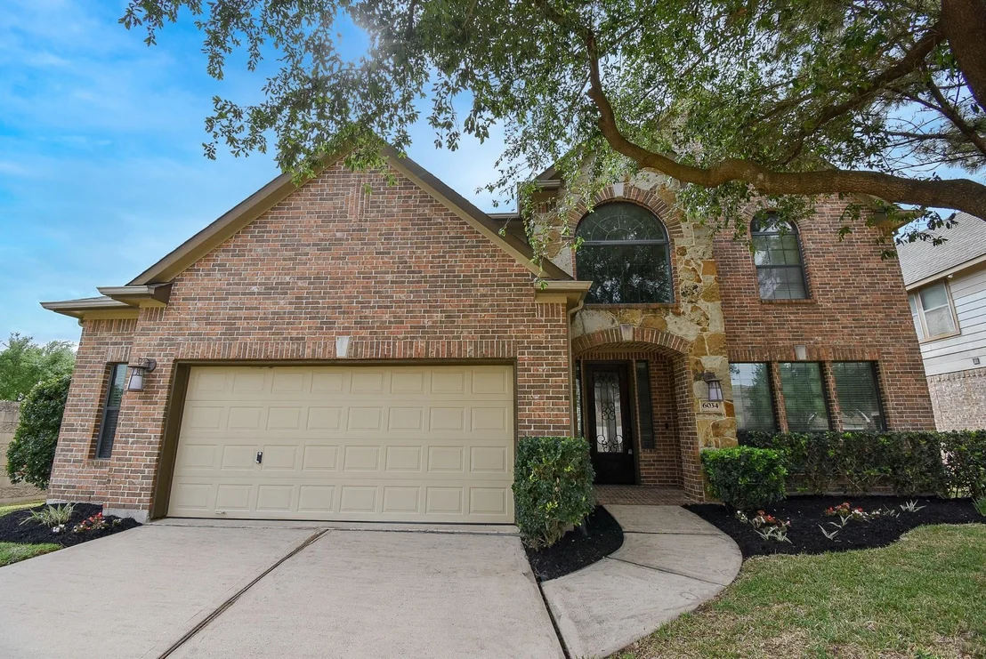 Photo of 6034 Gracys Landing Lane