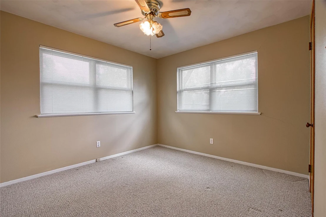Photo of 5824 Homestead Road
