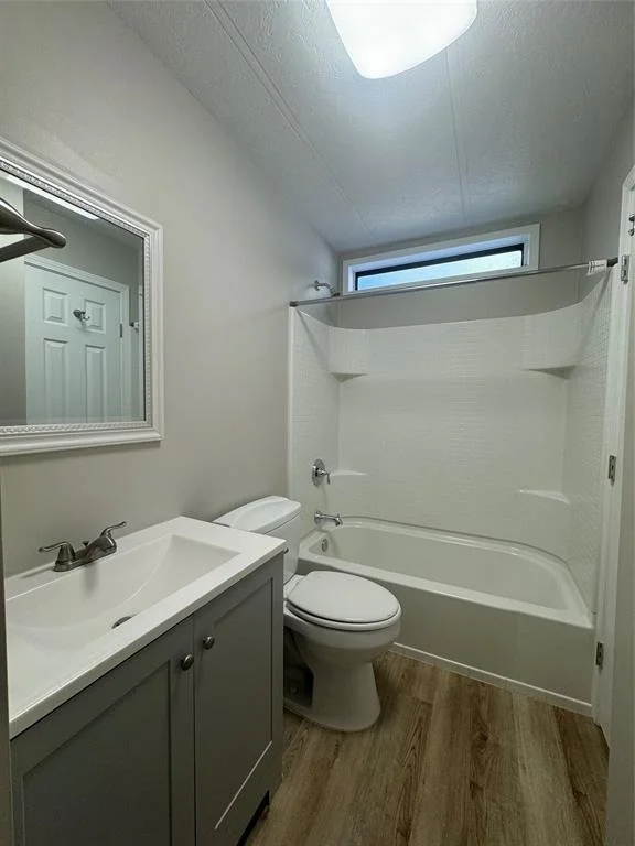 Photo of 1491 Cardinal Lane