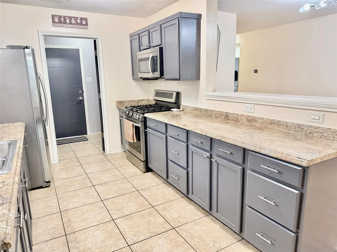 Photo of 3719 Nutwood Lane