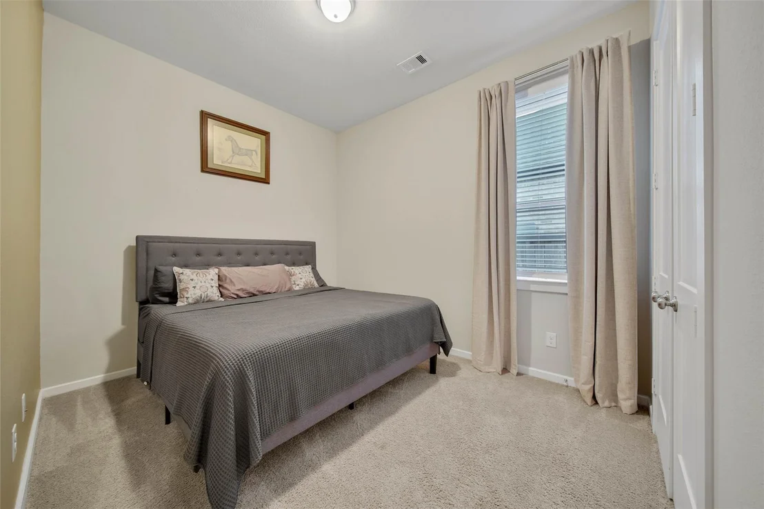Photo of 10235 Bayou Oaks Drive