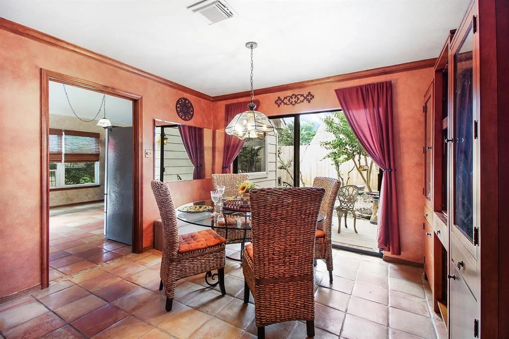 Photo of 23010 Glenover Drive
