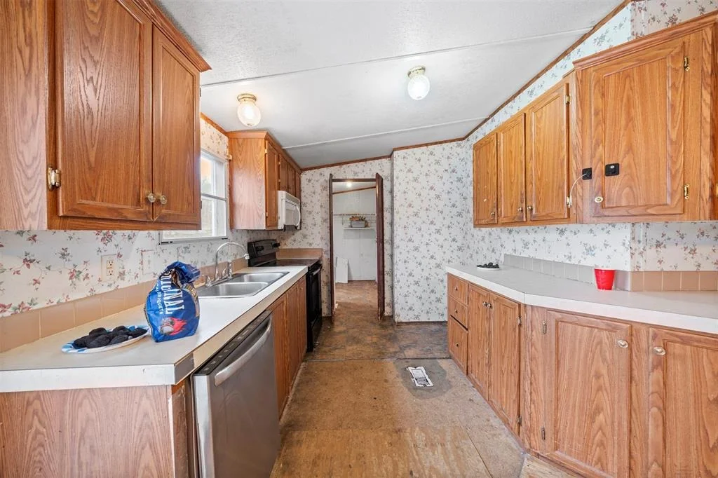 Photo of 16564 E Emerson Circle