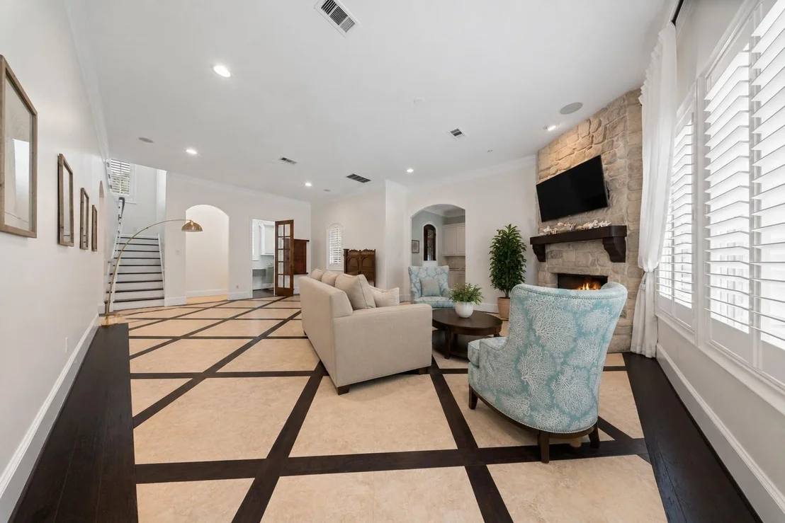 Photo of 21 Carolane Trail