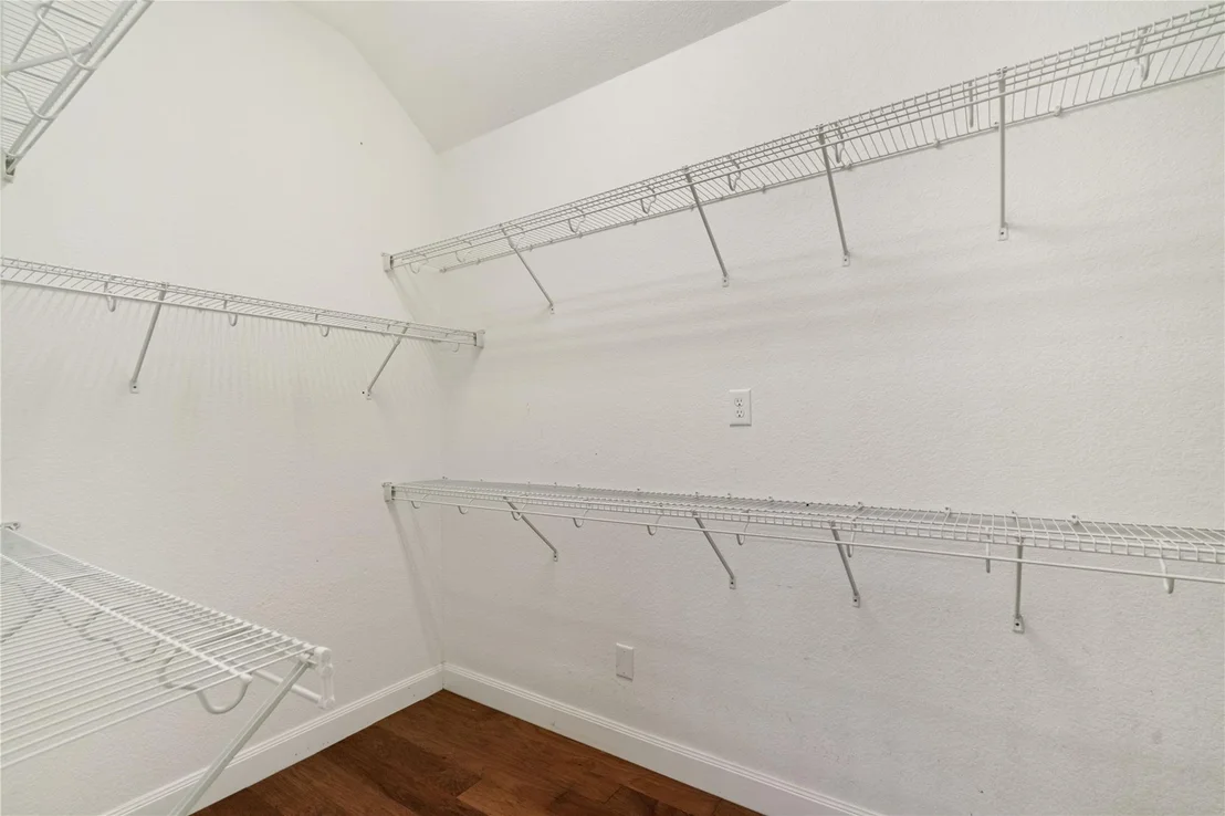 Photo of 214 Pinto Point Drive