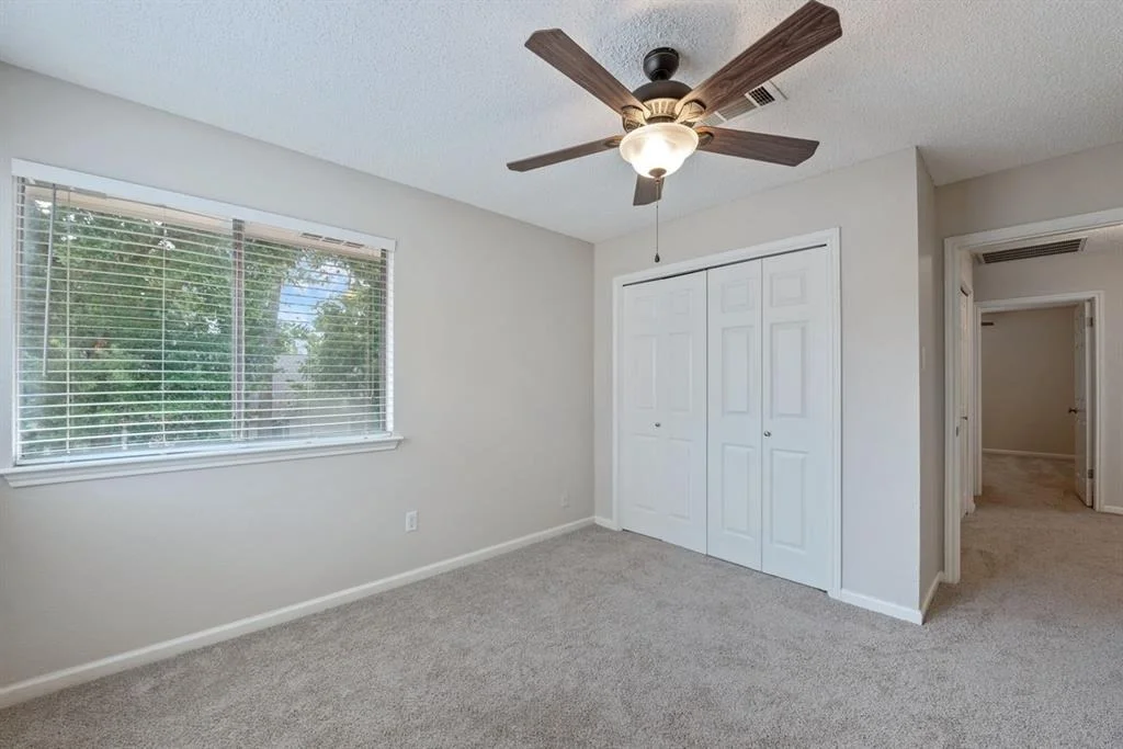 Photo of 9115 Landry Boulevard