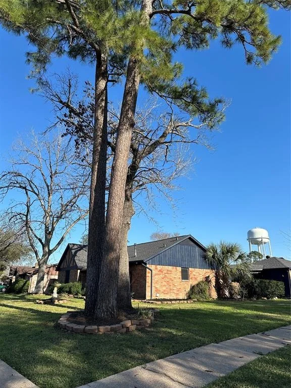 Photo of 13802 Waterville Way