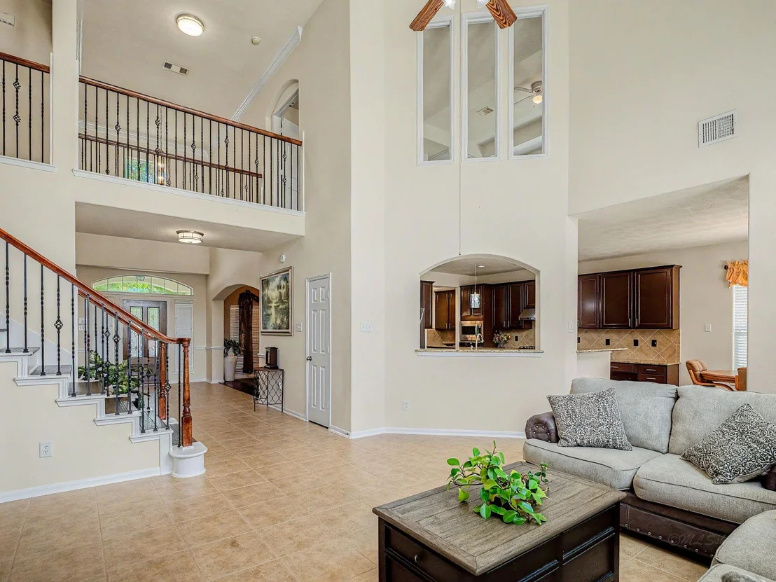 Photo of 2210 Fox Path