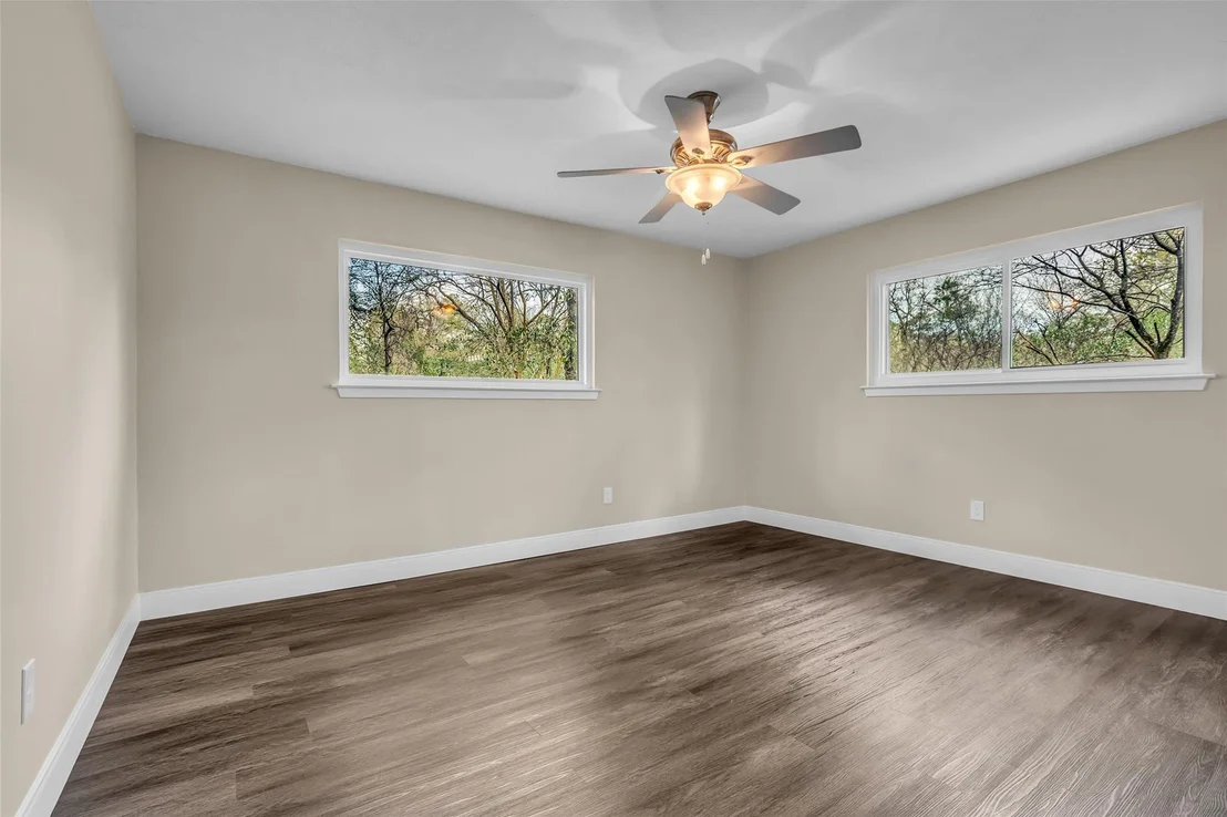 Photo of 1810 N Red Cedar Circle