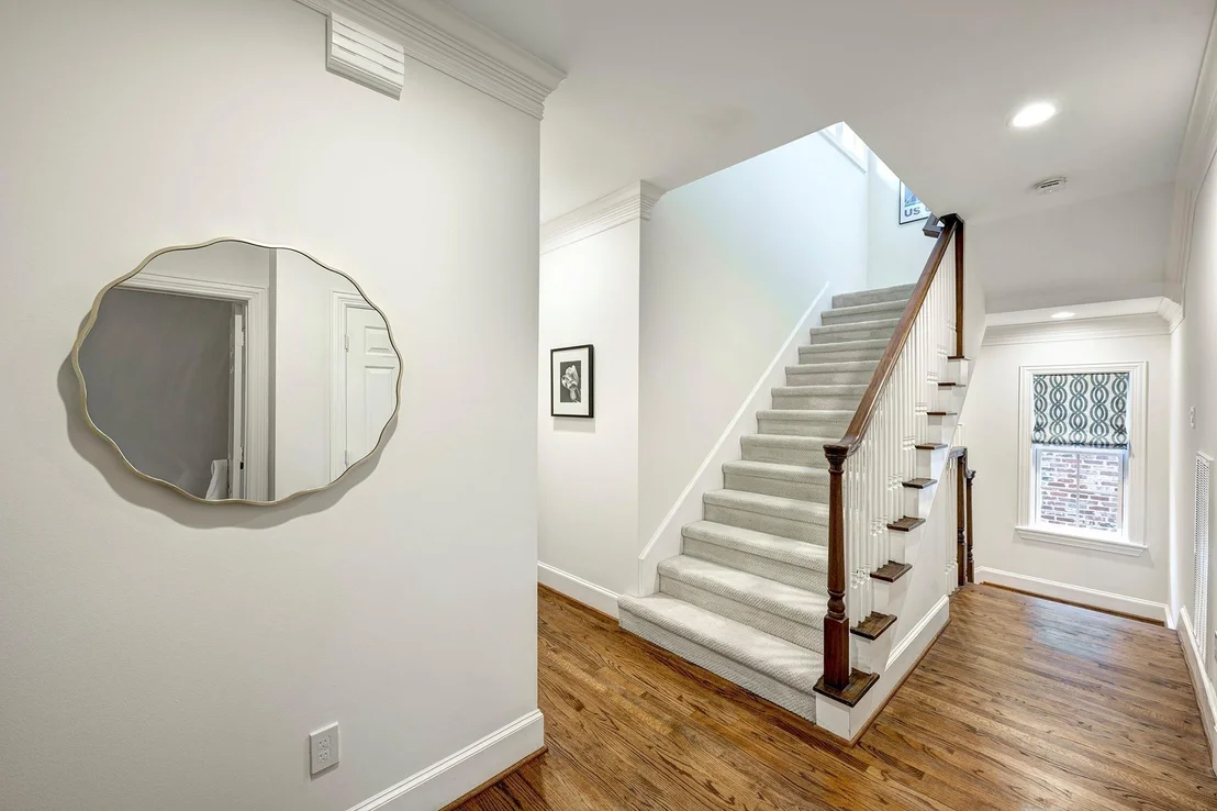 Photo of 4028 Riley Street