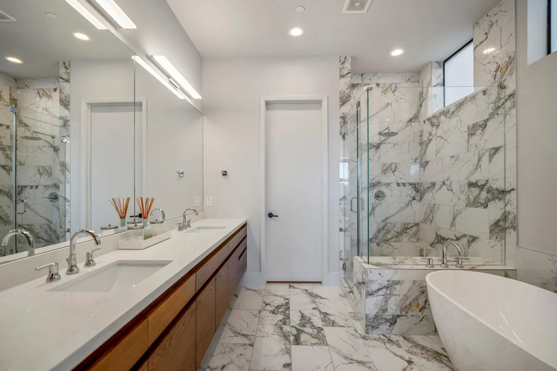 Photo of 405 Detering Street