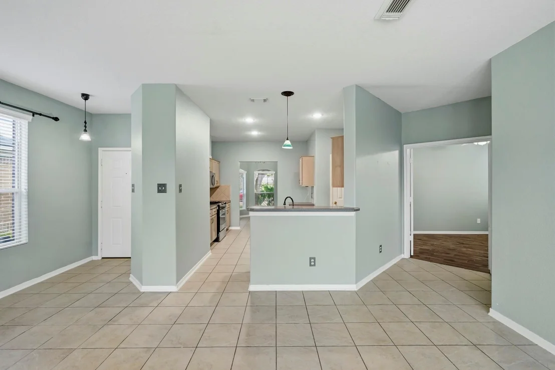 Photo of 18511 Grove Brook Lane