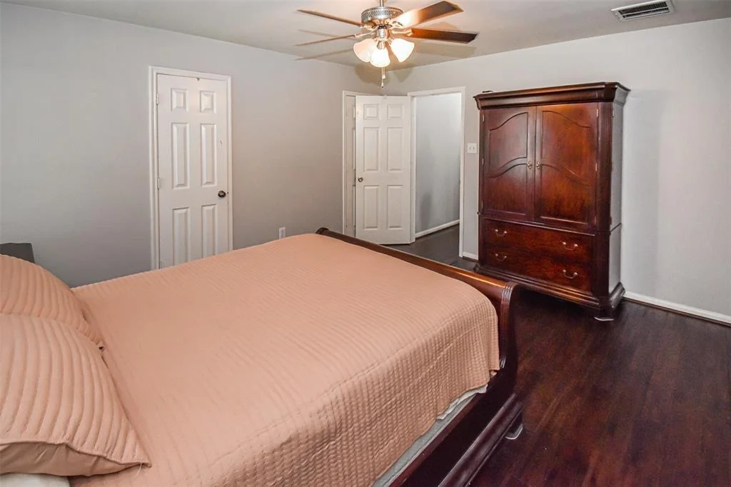 Photo of 21014 White Shore Lane