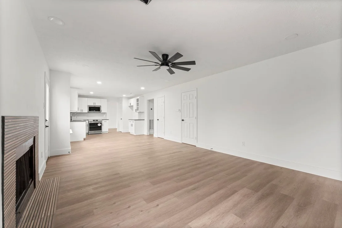Photo of 13706 Sablesprings Lane