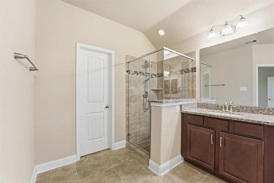 Photo of 1911 Cedar Ridge Lane