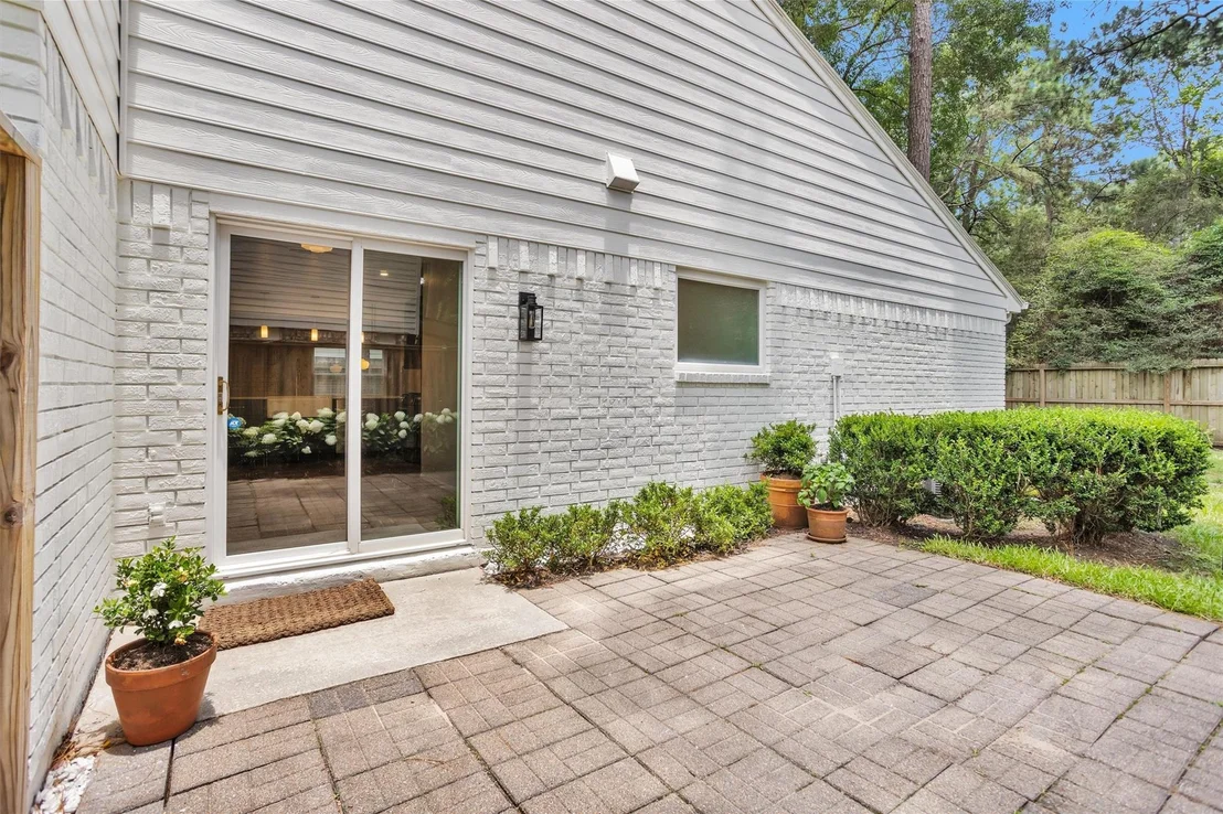 Photo of 147 E Pathfinders Circle