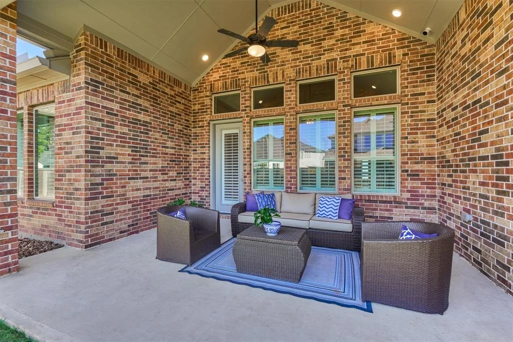 Photo of 8 Snowdrop Lily Drive