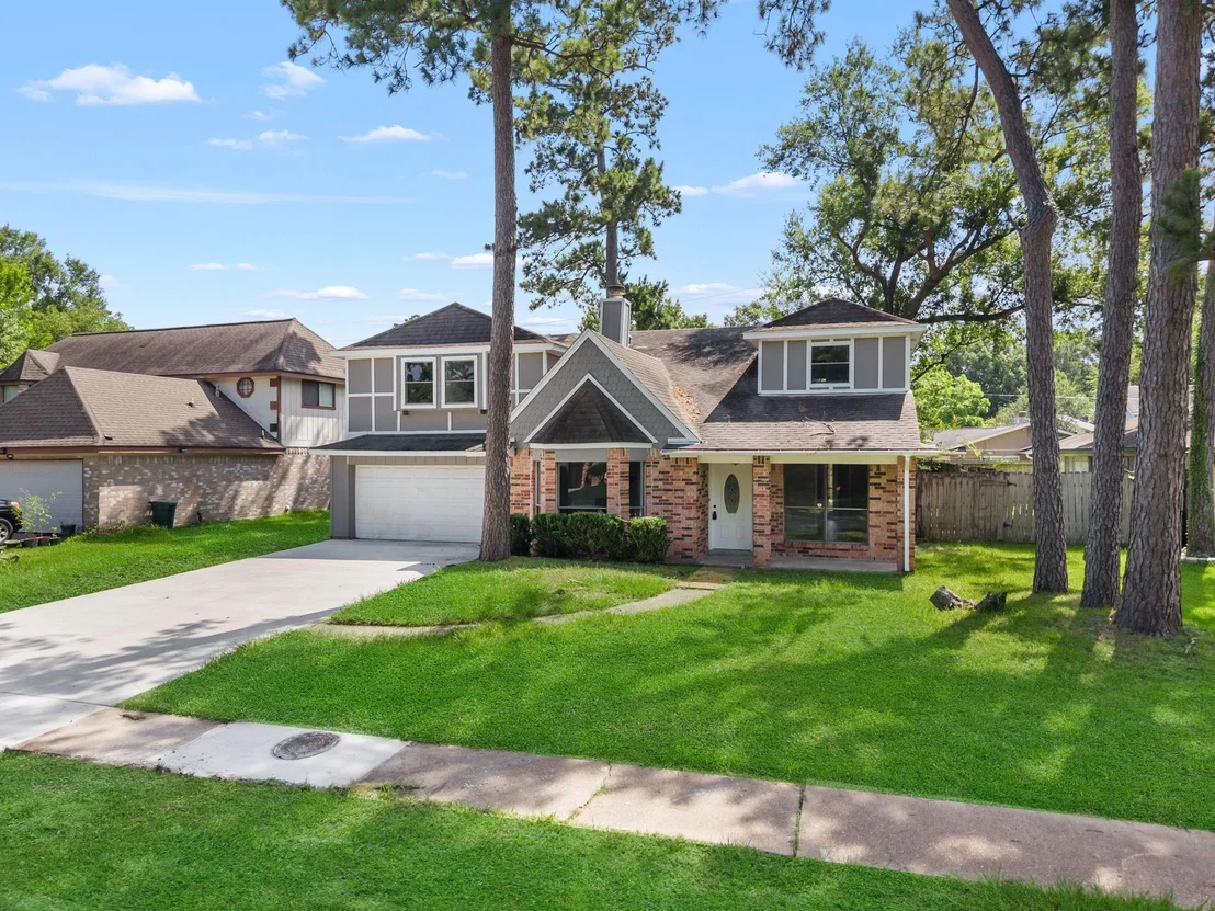 Photo of 19614 Pine Cluster Lane