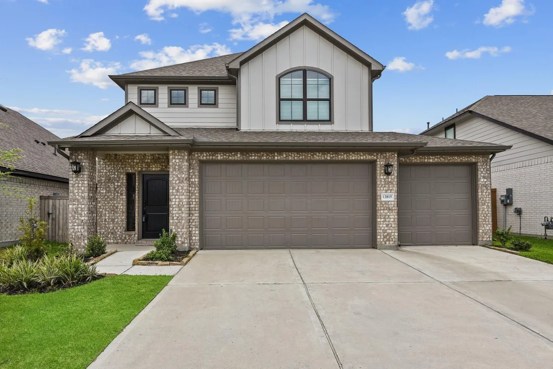 Photo of 12815 Firbrae Drive