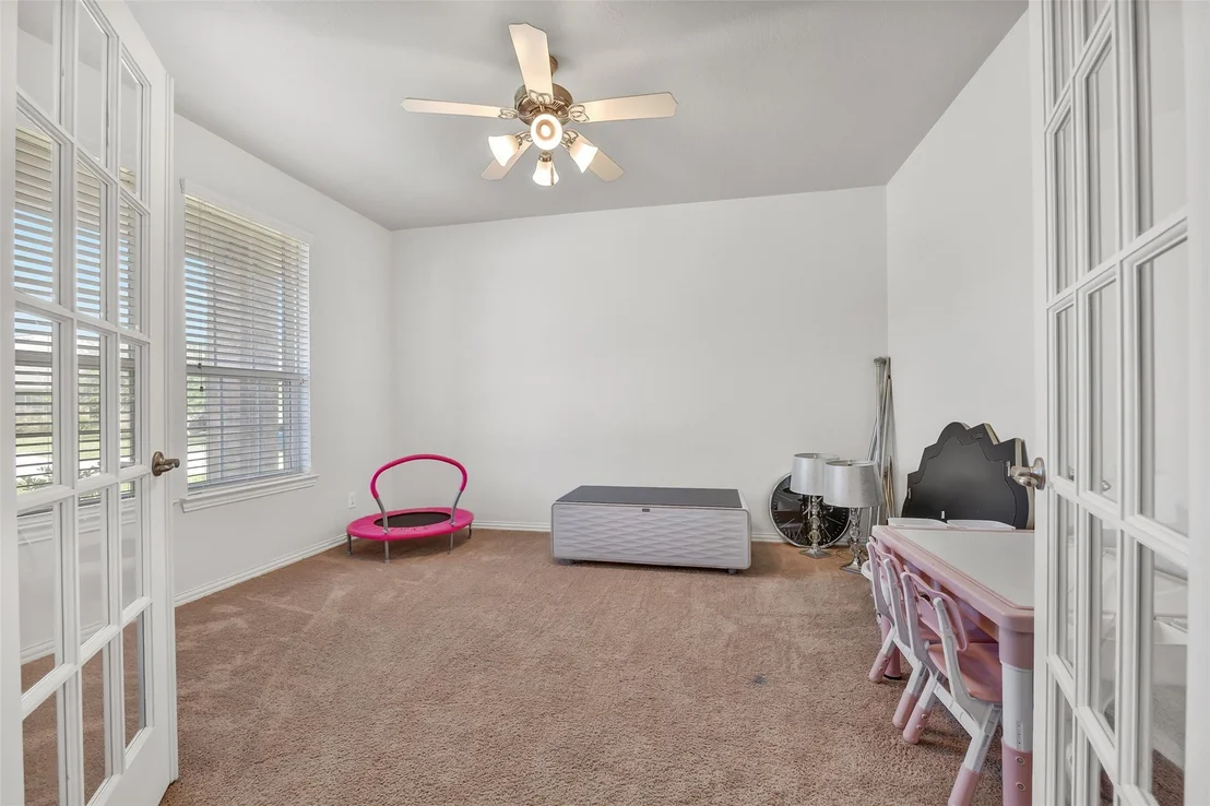 Photo of 410 Havenstone Lane