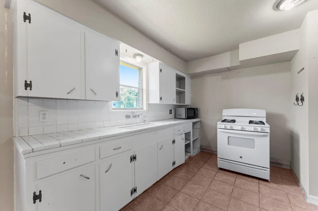 Photo of 814 Isetta Lane