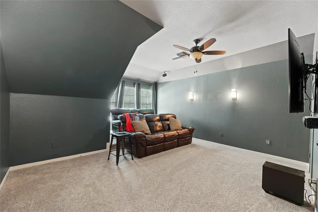 Photo of 6046 Whispering Lakes Drive