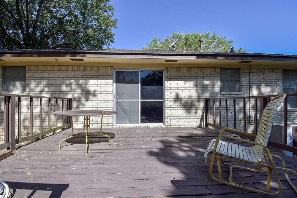 Photo of 400 Sandra Drive