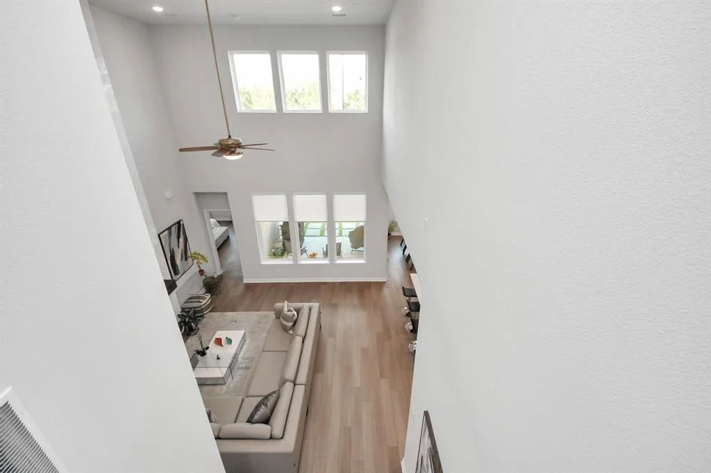 Photo of 9403 Cedros Valley Drive