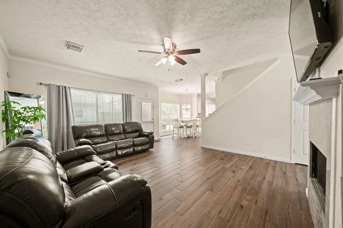 Photo of 3530 Chatwood