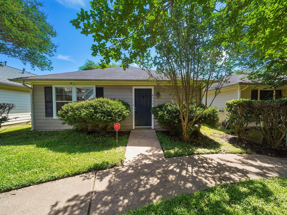 Photo of 6139 Lone Prairie Way