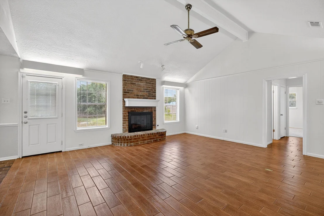 Photo of 206 Staples Drive