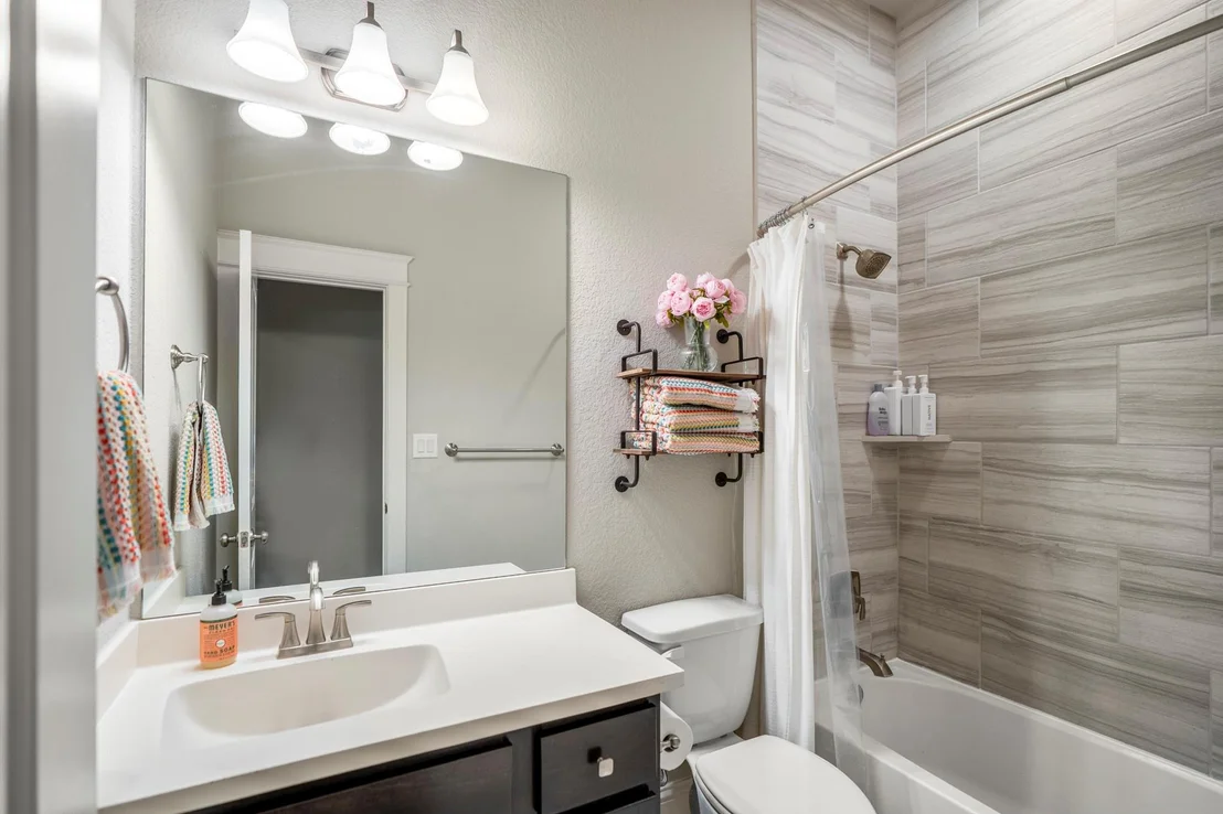 Photo of 119 Silverwolf Cove Place