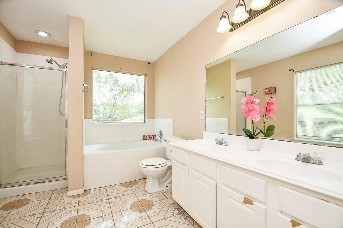 Photo of 17102 Coventry Park Drive