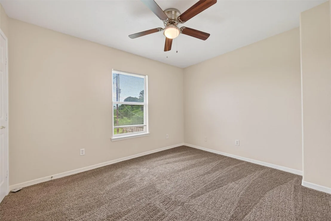 Photo of 707 Mockingbird Street
