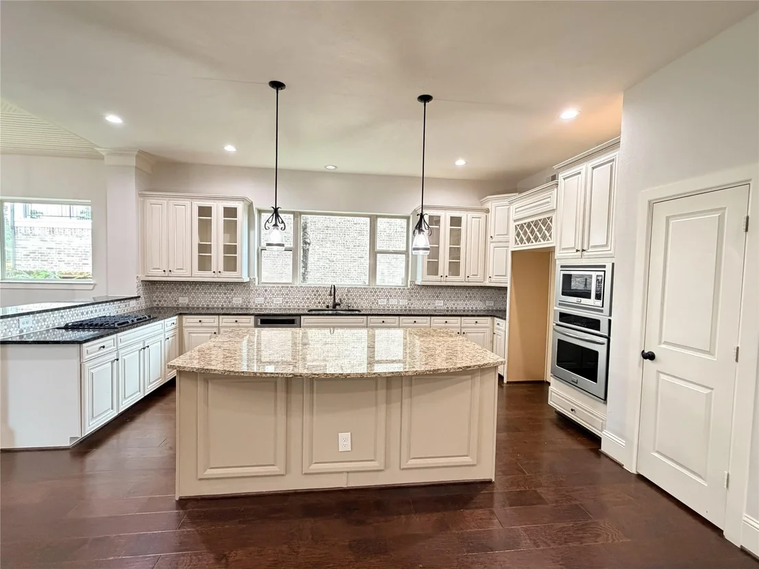 Photo of 6806 Auburn Sands Drive