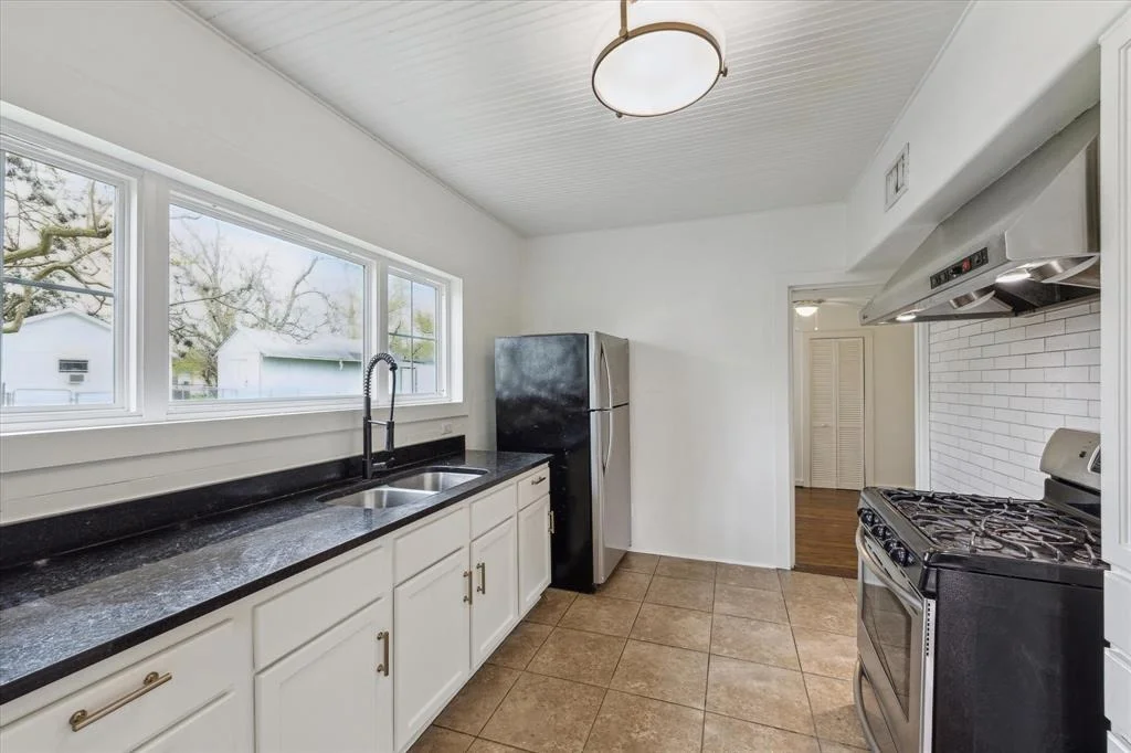 Photo of 1104 Rexville Road