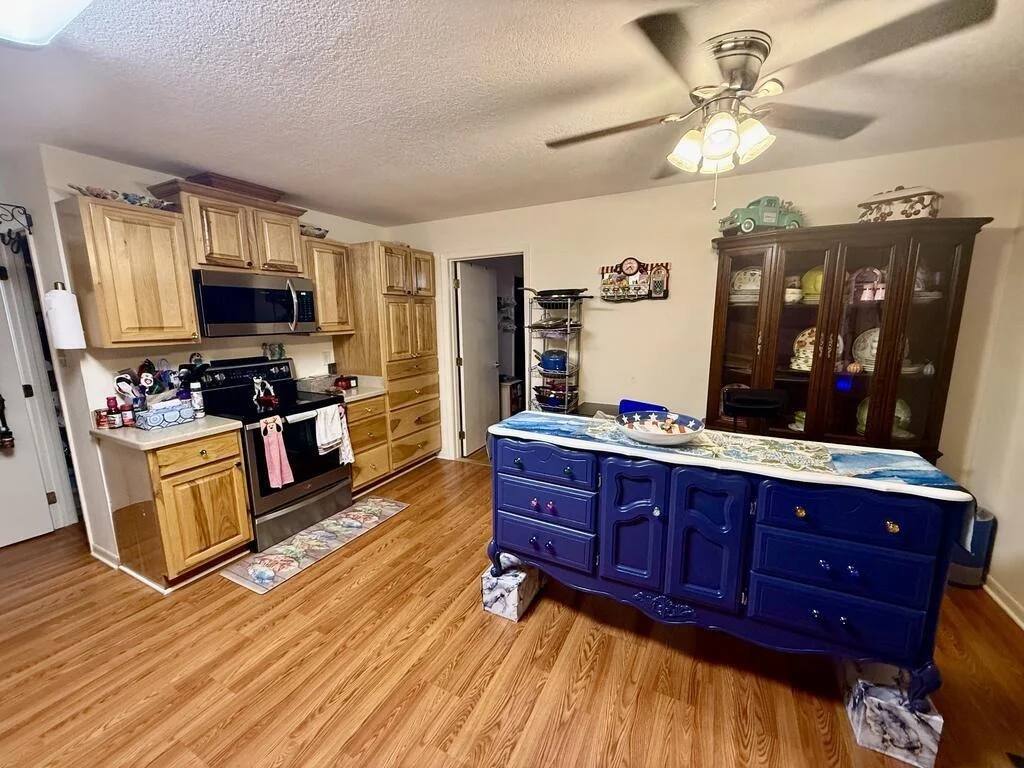 Photo of 104 Zube