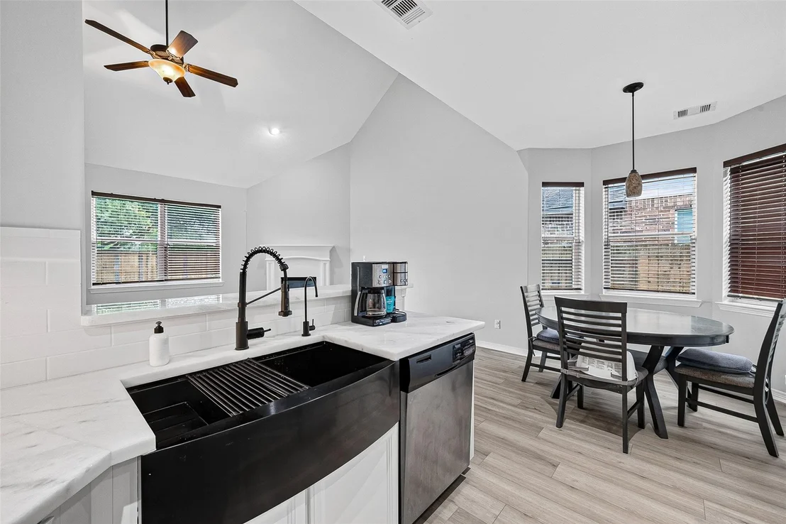 Photo of 4103 Misty Waters Lane